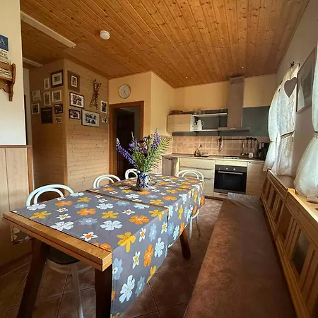 In Pec Pod Snezkou 2098 Apartman